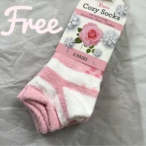FREE🎁Rose Pink Cozy Socks
